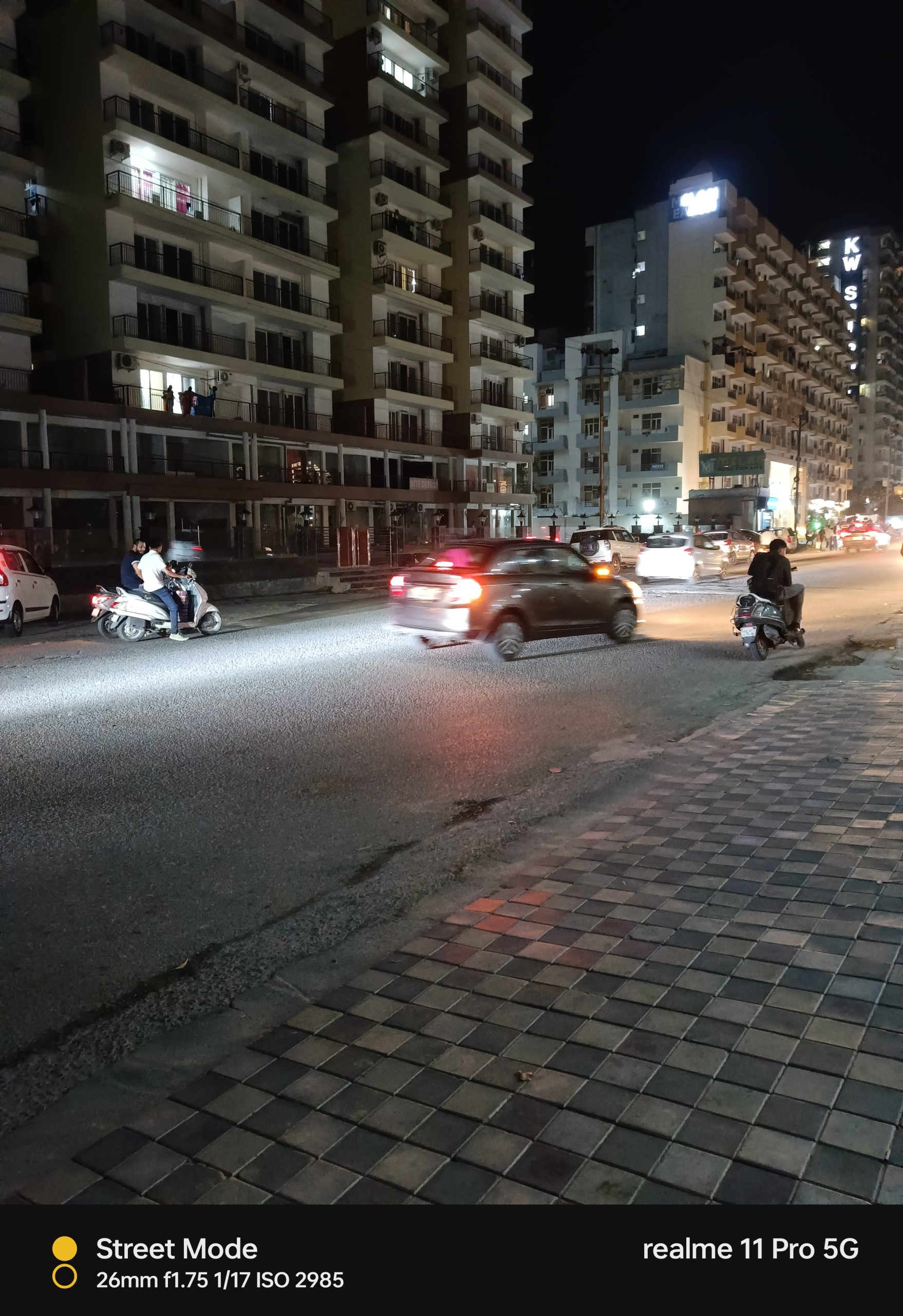Night_Street Mode_1X View Shot