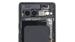 google-pixel-7a-teardown-disassembly- first-impressions1683363533579