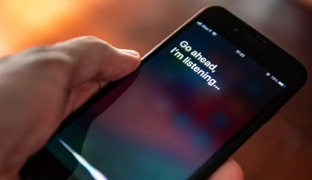 iPhone 16 might come with upgraded mics for Siri and dictation accuracy 
