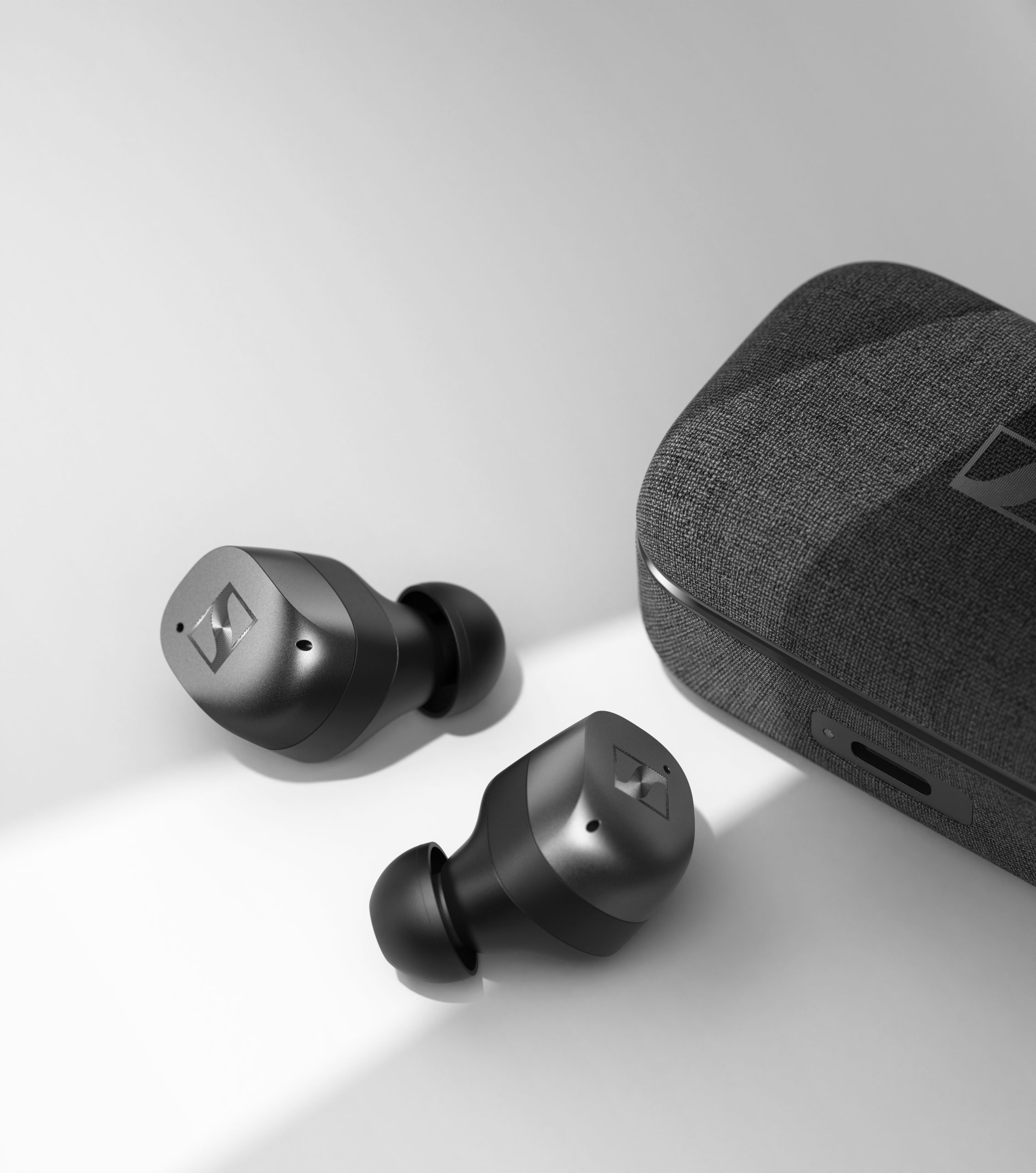 mtw_4_ black_graphite_packaging_images