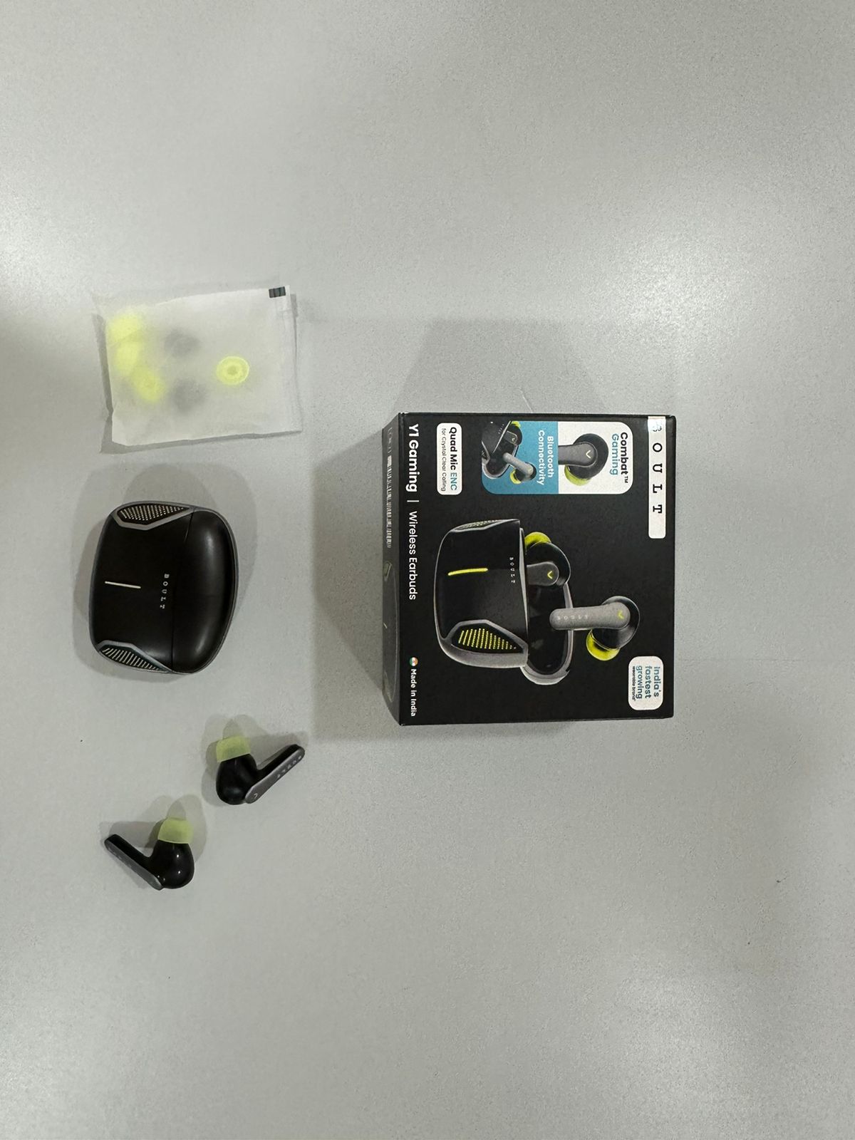 Boult Y1 Gaming Earphones: Unboxing Image