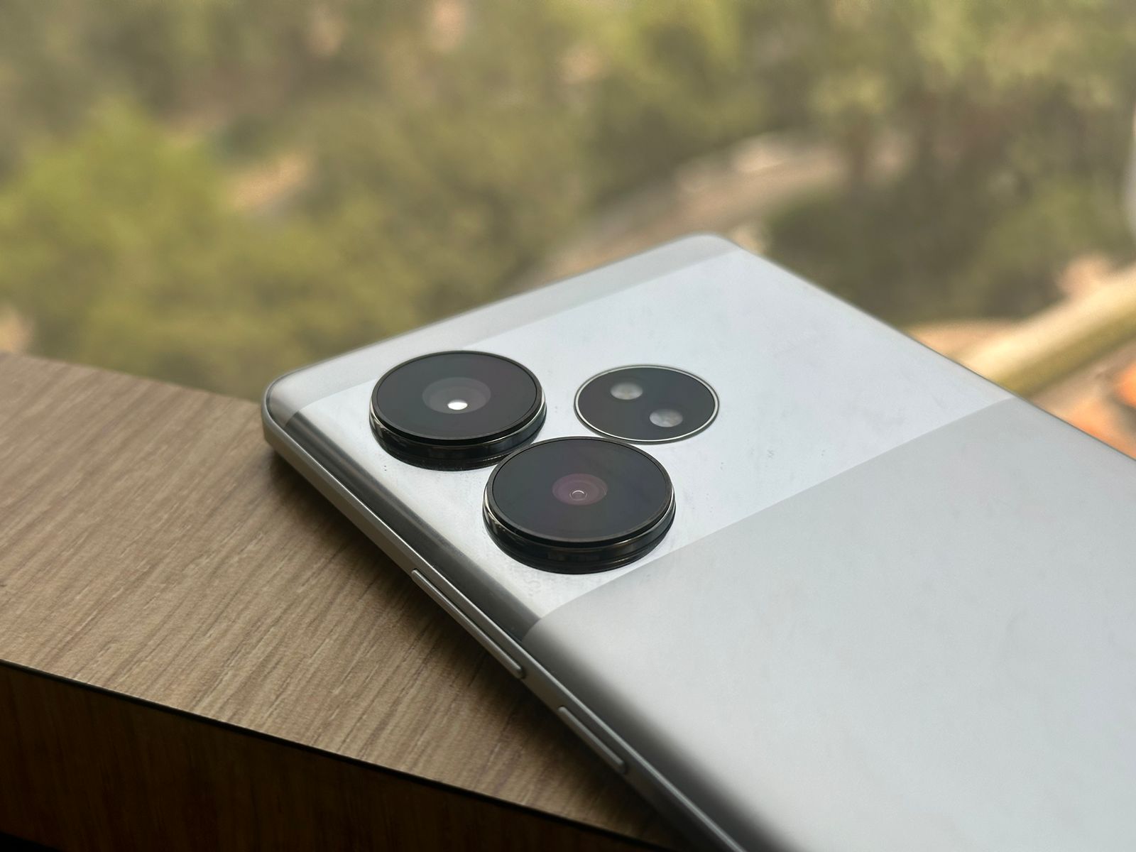Realme GT 6T Review: Cameras