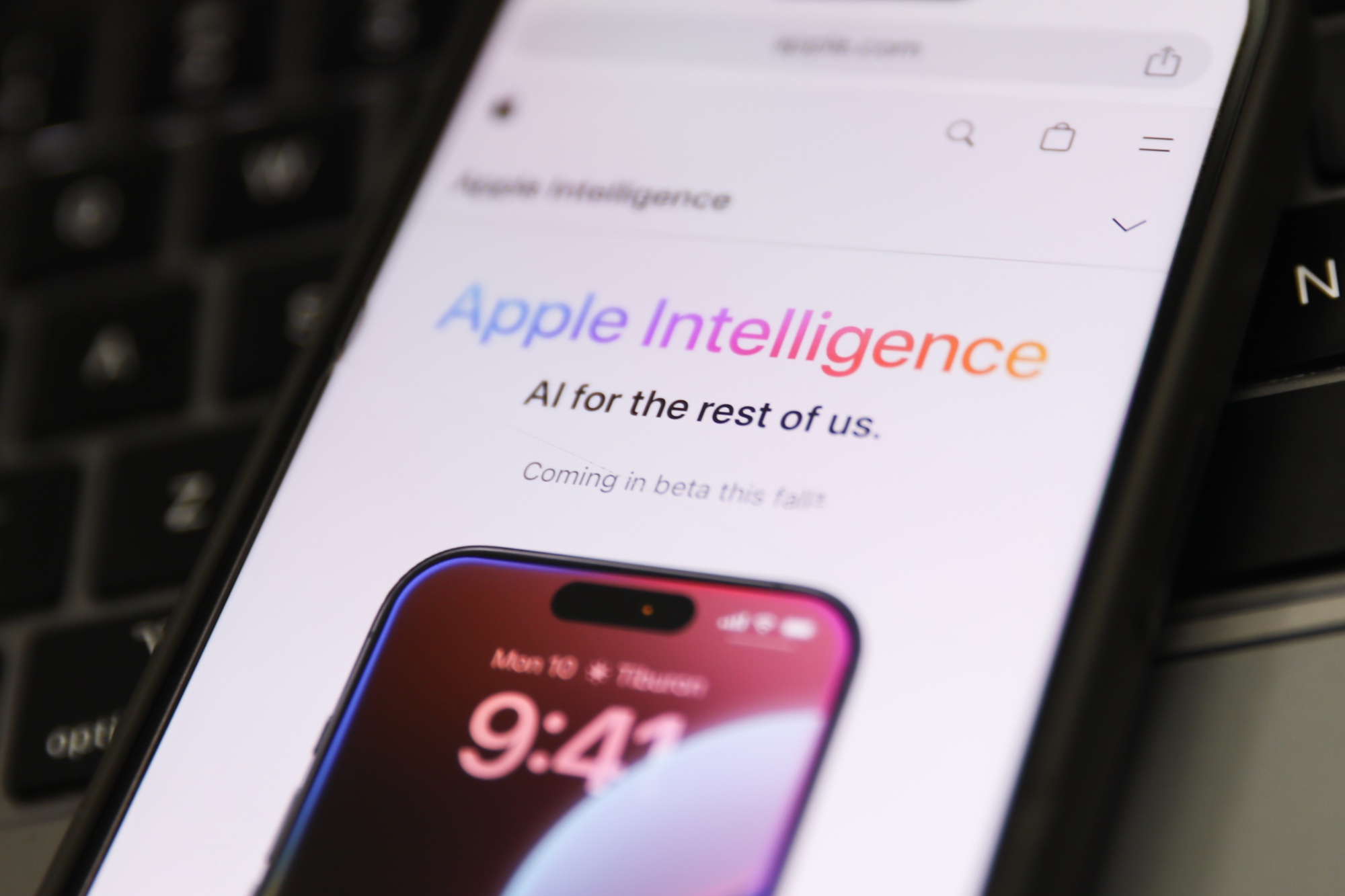Apple Reportedly Rejects Meta AI For its Chatbot, To Work with OpenAI and Possibly Google