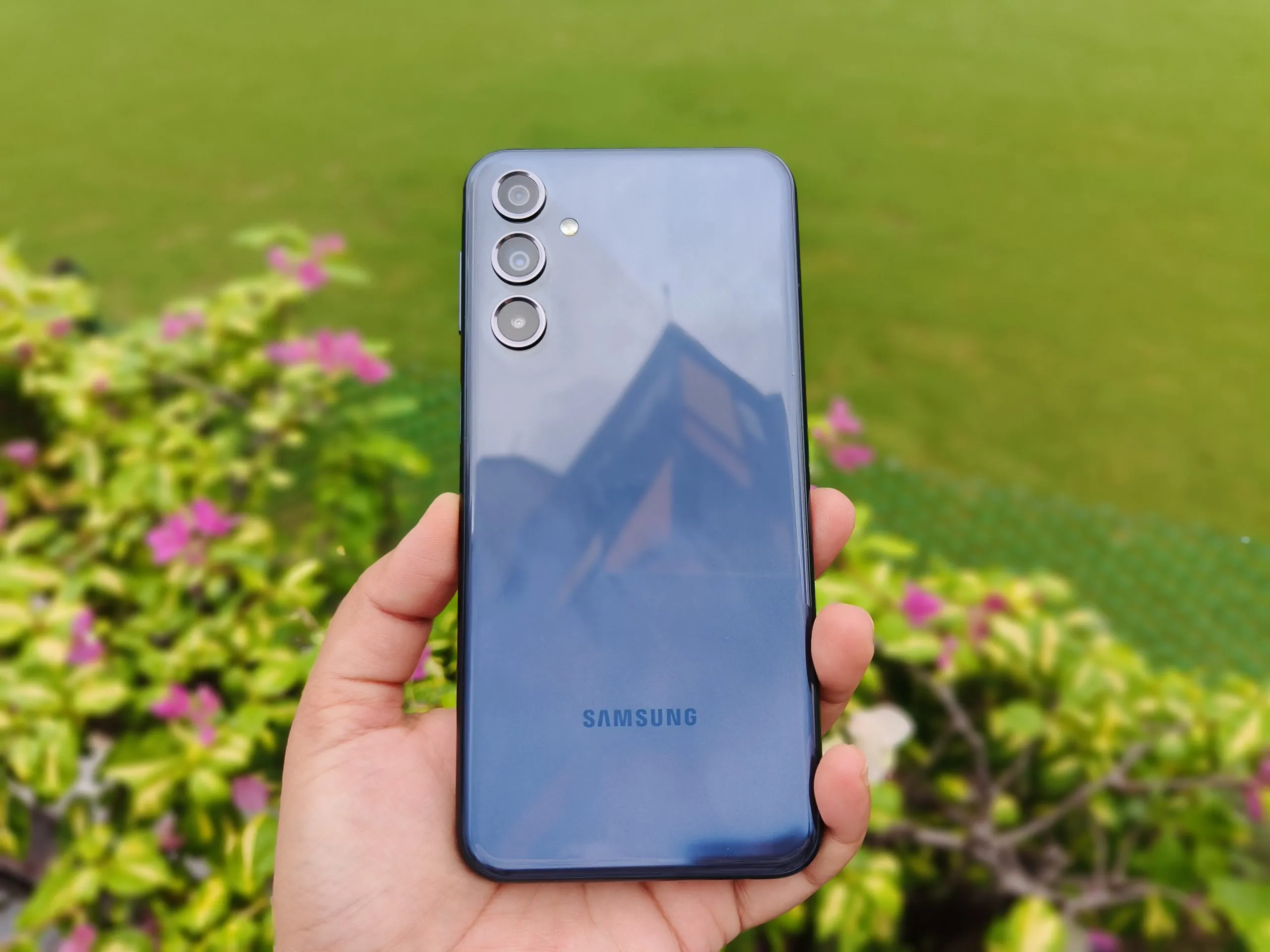Samsung's affordable M34 squeezes in a huge 6000mAh battery