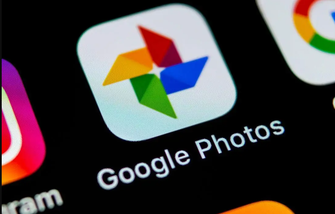 Google also offers the option to hide photos taken on specific dates.