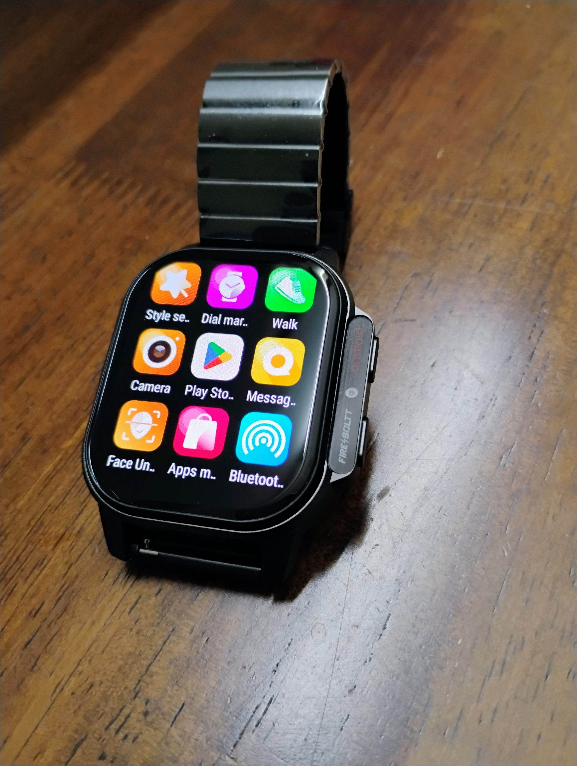 Fire-Boltt Snapp smartwatch as an Android “wristphone.”