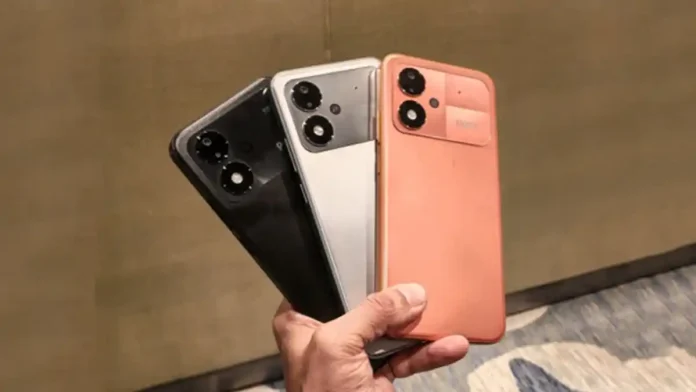 Poco-M8-Power-Hands-On-Images